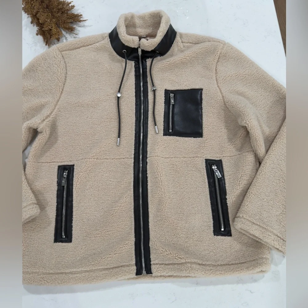 Men's Cream and Black Jacket